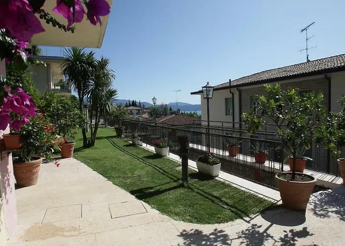 Πανσιόν Ai Colli 4*